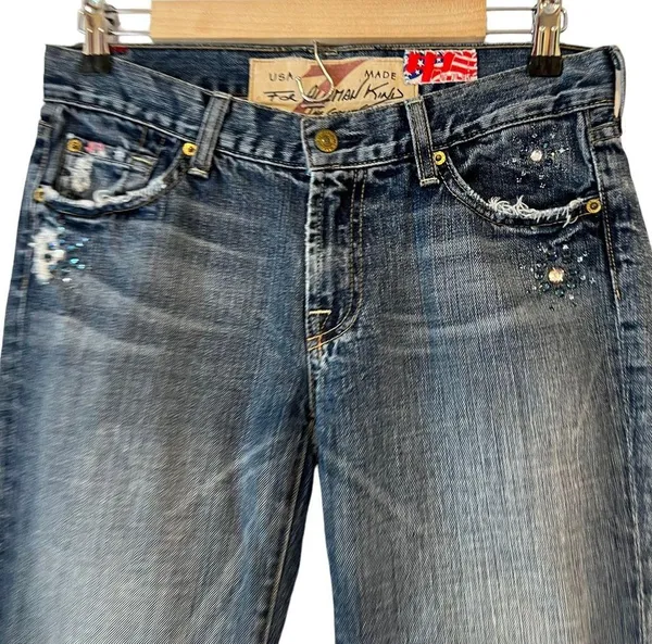 7 For All Mankind boot cut distressed bejeweled denim jeans Excellent Like New! - Image 3