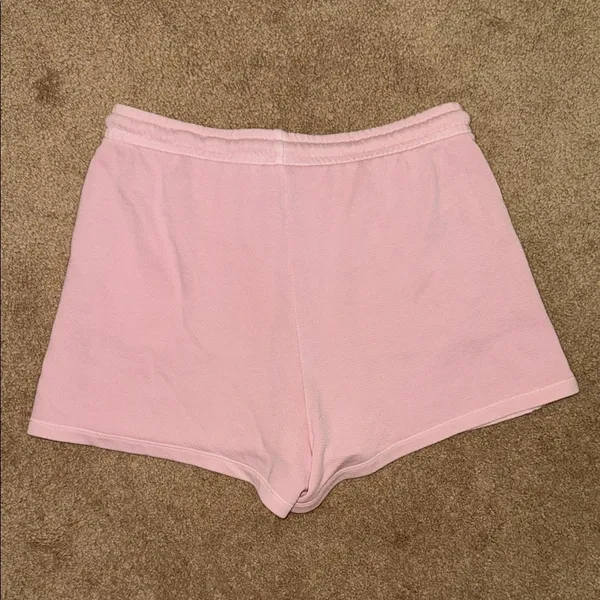 Universal Threads Drawstring Shorts - Image 3