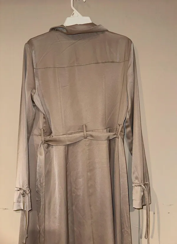 Forever 21 Trench Coat - Image 3
