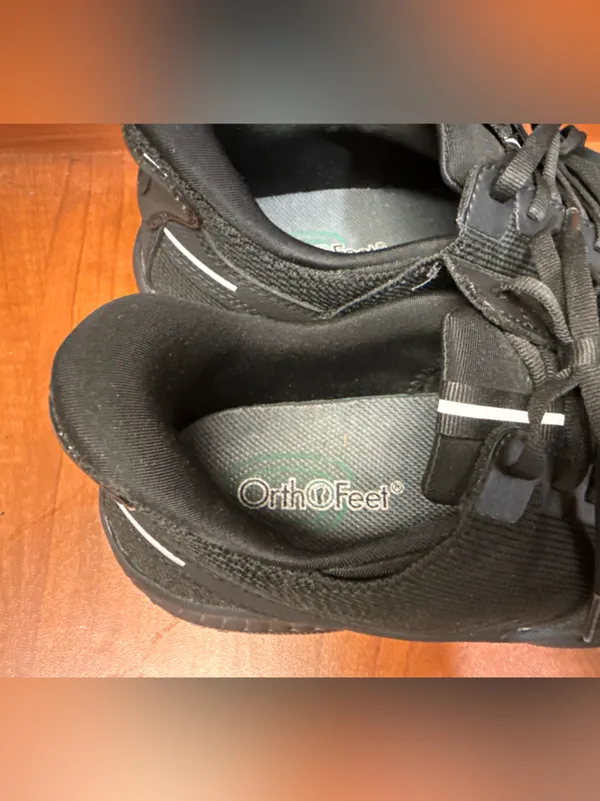 OnToFeet Black Knit Walking Sneakers | Lightweight Comfort Shoes - Image 4