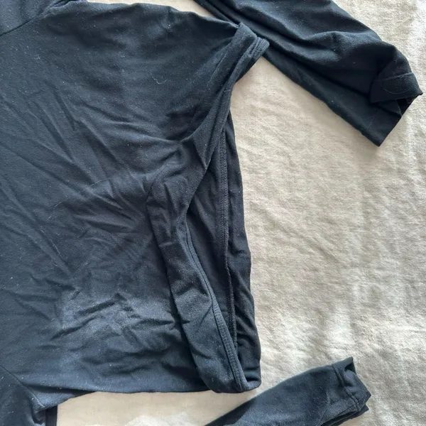 Alphalete Ultrasoft Apex Long Sleeve - Image 3