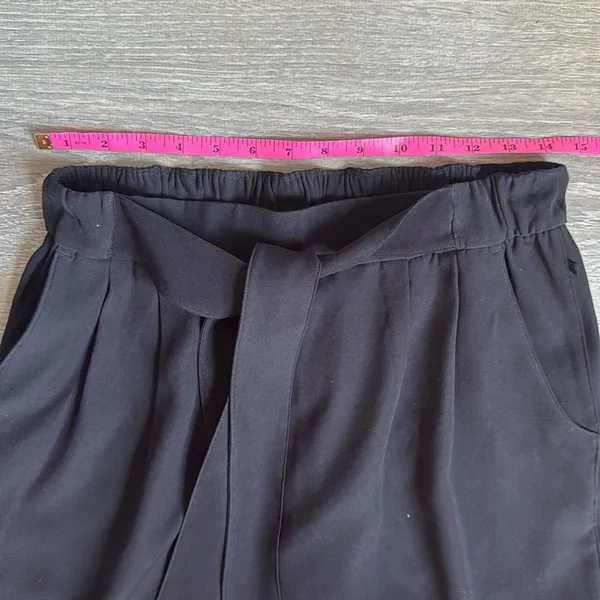 Lululemon Noir Pant *Woven Black 8 - Image 7