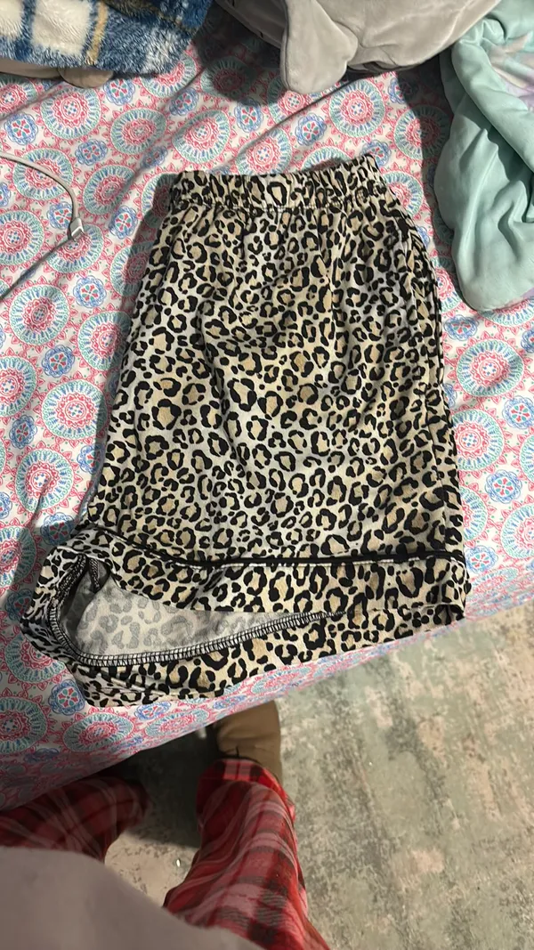Cheetah pj set Multiple - Image 3