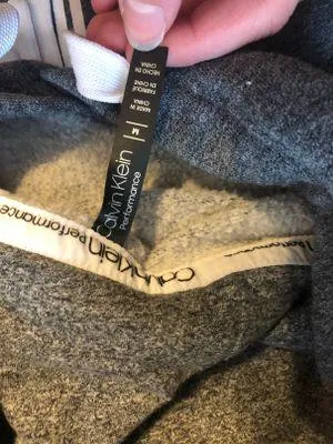 Cropped Hoodie - Image 2