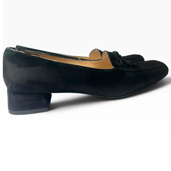 8.5 vintage Salvatore Ferragamo black suede loafer pump tassel women's shoe - Image 3