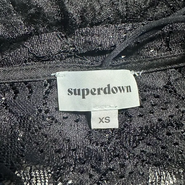 superdown Millie Deep V Top - Image 7