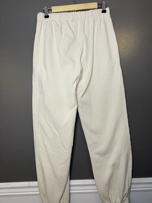 Brandy Melville Sweatpants Womens 160/84A White Fleece Jogger Elastic Waist - Image 5