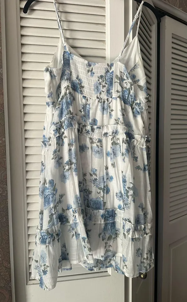 Mi Ami Francesca's blue floral dress - Image 2