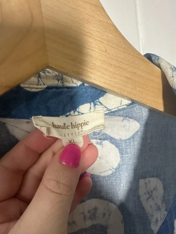 Haute Hippie Linen Blend Cropped Shirt - Image 3
