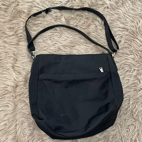 Kipling black purse   - Image 3