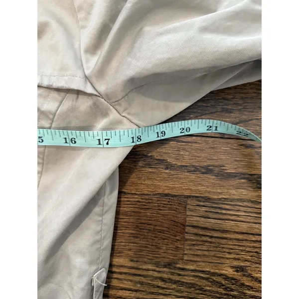 Banana Republic Trench Coat Classic Beige Size Medium - Image 7