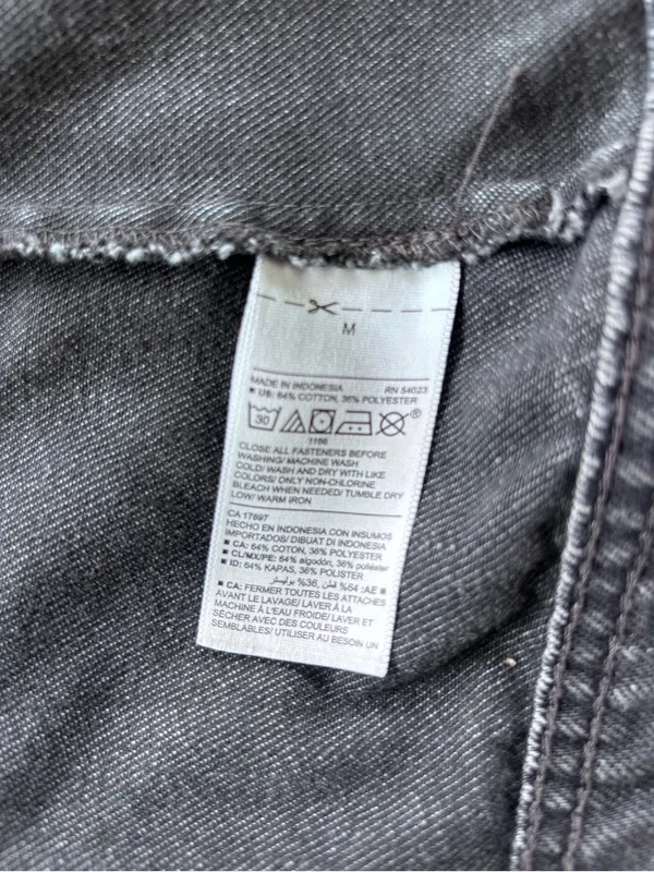 Old Navy Faded Black Denim Jacket - Image 5
