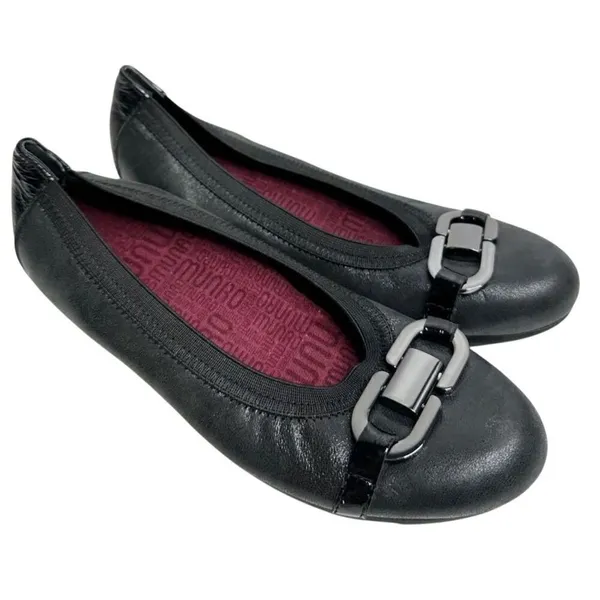 Munro American Black Leather Ballet Flats Buckle Patent Detail 5.5M - Image 2
