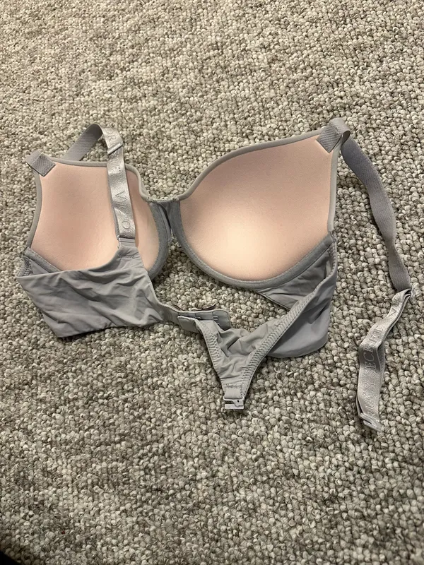 Victoria's Secret Bra - Image 4