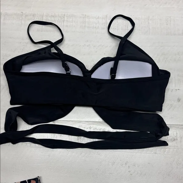 High Waisted Printing Front Criss Cross Cutout Bandage Bathing Suit with Bottom - Image 7
