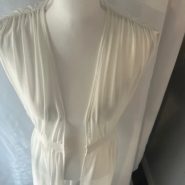 Forever 21 Soft Cream Women's Robe - Image 7