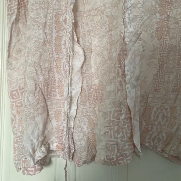 Victoria's Secret Kimono Shawl Womens Small One Size Pink Geometric Print - Image 5
