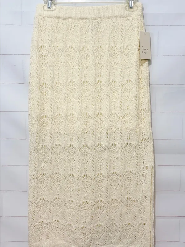 A New Day Crochet Midi Skirt in Cream Size Small NWT - Image 4