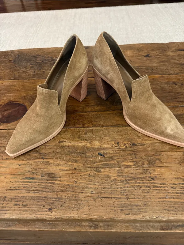 Vince Camuto Tan Suede Wevenly Snip Toe Western 3" Heels Size 8 - Image 5
