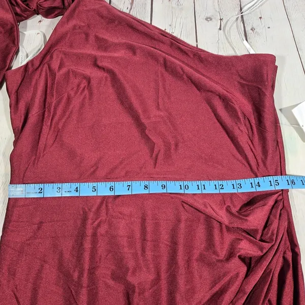 Cynthia & Sahar‎ *Flawed* Mermaid Dress with Slight Train in Cabernet CS108 XL - Image 9