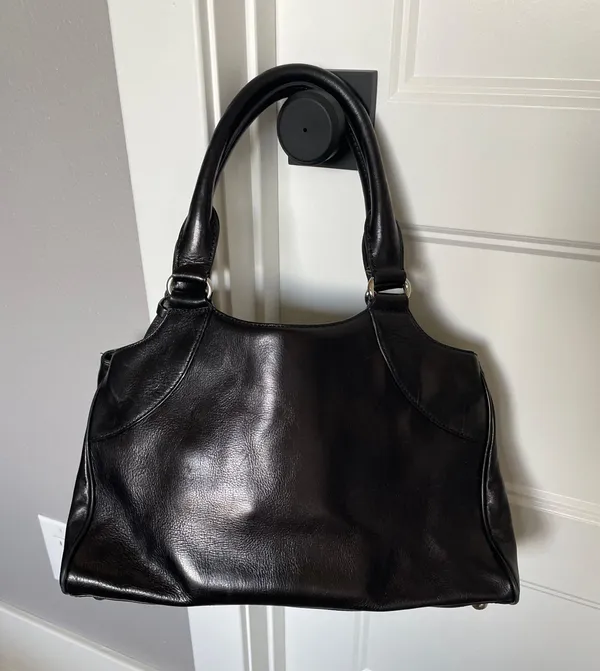Johnston & Murphy Purse - Image 2