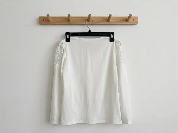 Elegant White Lined Lace & Pearl Long Sleeve Blouse - Coquette Style (Asian M) - Image 5