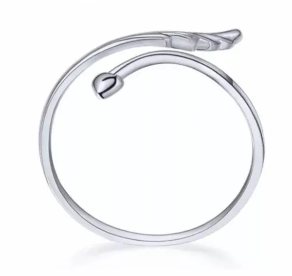 Silver Angel Wing Ring - Image 3
