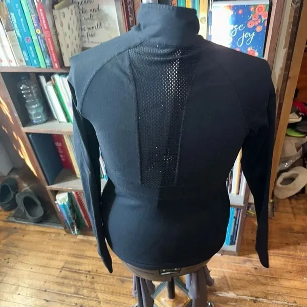 Zyia Active black fitted perforated M Athleisure workout jacket - Image 2
