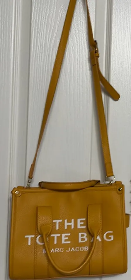 Marc Jacobs Tote Bag Leather Small - Image 3