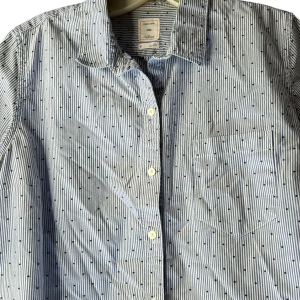 Gap Fitted‎ Boyfriend Shirt - Image 2