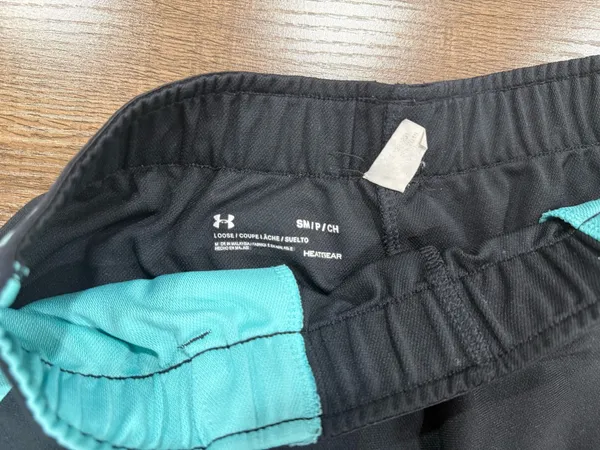 Under Armour shorts - Image 2