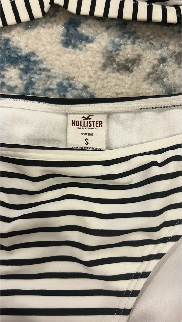 Hollister striped bikini set - Image 3