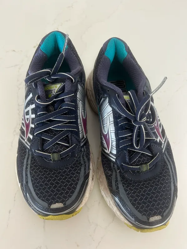 Running Sneakers - Image 2