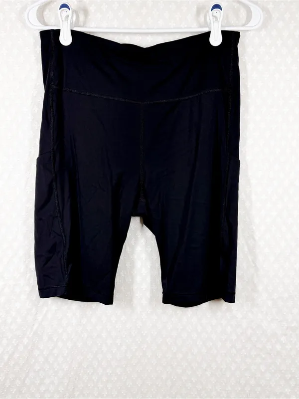 Athleta Black Ultimate Stash Pocket 9” Bike Shorts - Image 3
