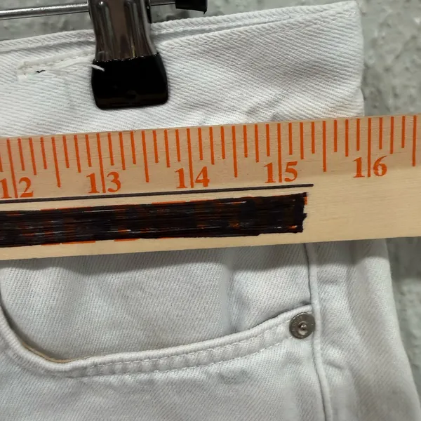 Rag & Bone Cut Off Short in White Freeport Size 27 - Image 4