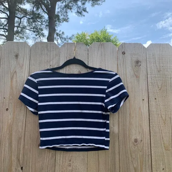 American Apparel Blue & white‎ striped crop top size small - Image 3