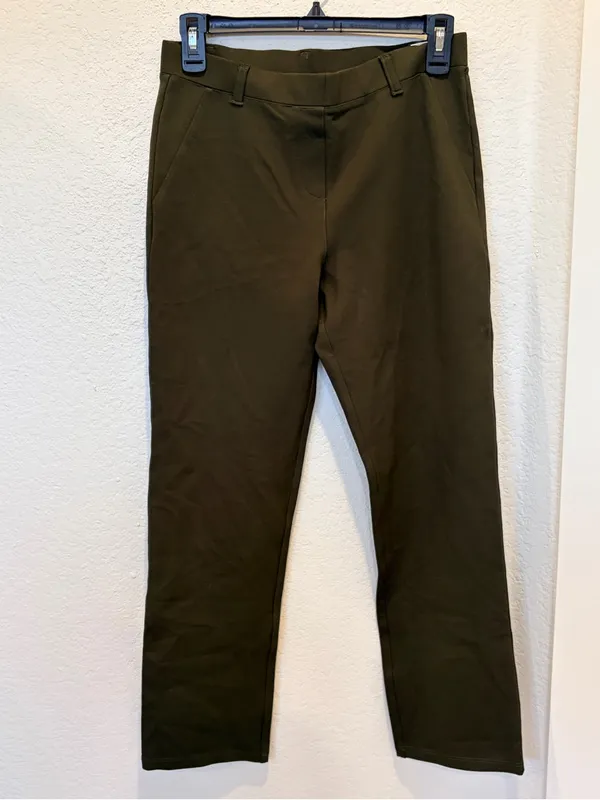 Quince Ultra-Stretch Ponte Straight Leg Pants in Olive, Size‎ S - Image 7