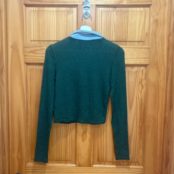 Urban Outfitters Out From Under Size Medium Green and Blue Collared Crop Top. - Image 7