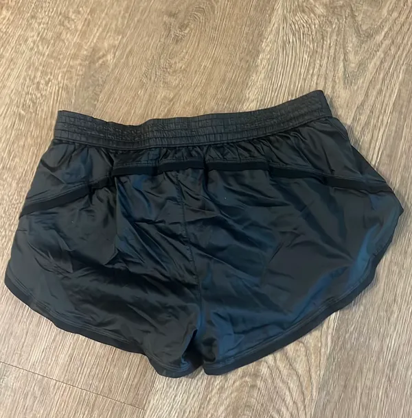 Shorts - Image 2