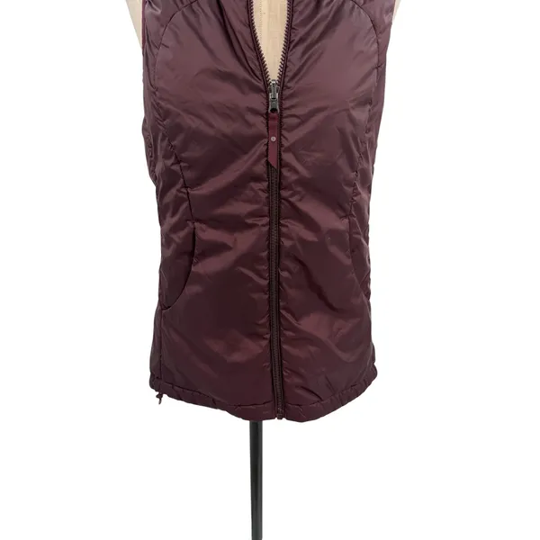 Lululemon Layer Up Reversible Vest‎ Burgundy Red Insulated Full Zip Size 6 - Image 3