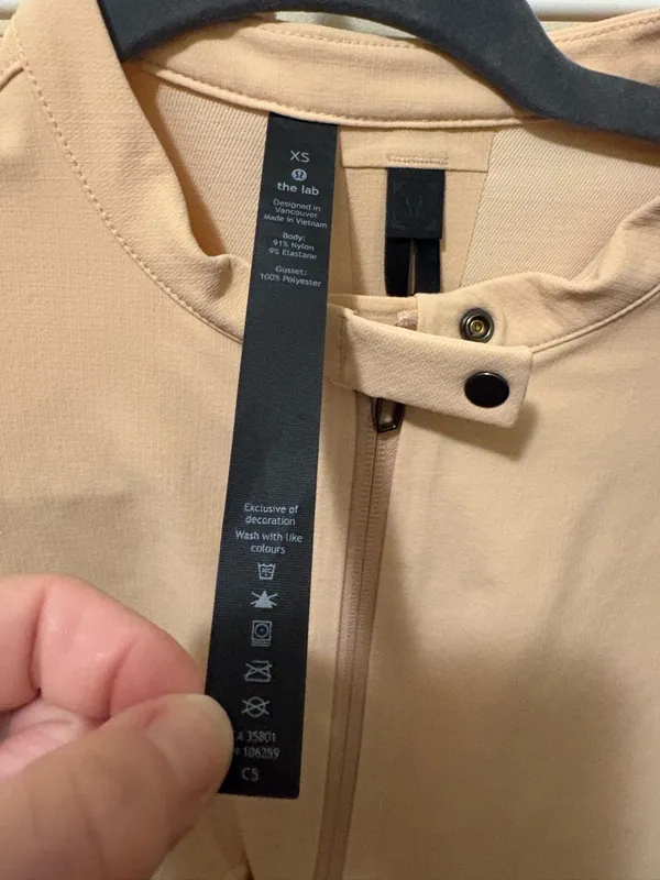 Lululemon lab Kosaten jacket peach satin XS nwot - Image 6