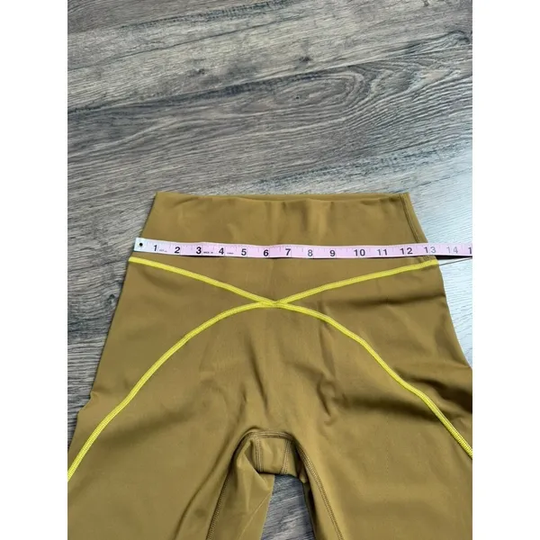 EUC Womens Aerie Offline 7/8 High Rise‎ Leggings mustard green Size M - Image 7