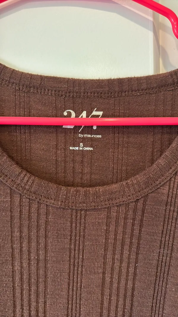 24/7 Maurices Top - Image 2