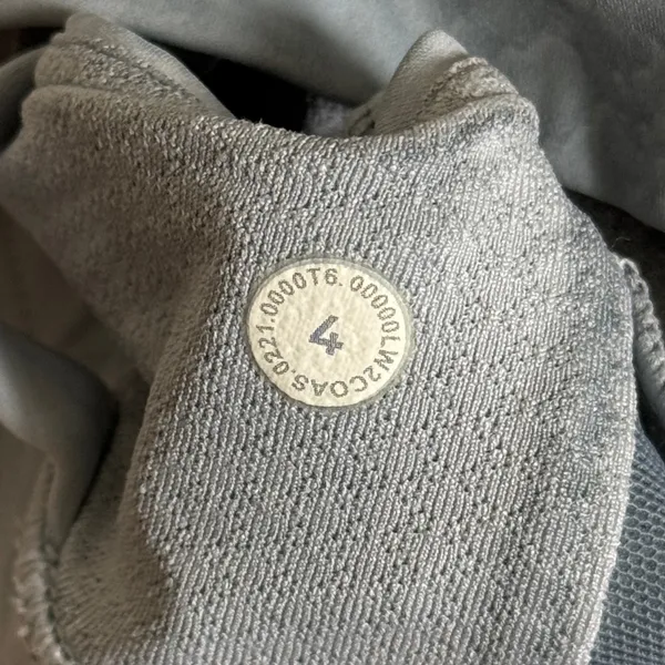 Lululemon Energy Bra Long Line Ice Dye Size 4 Gray - Image 7