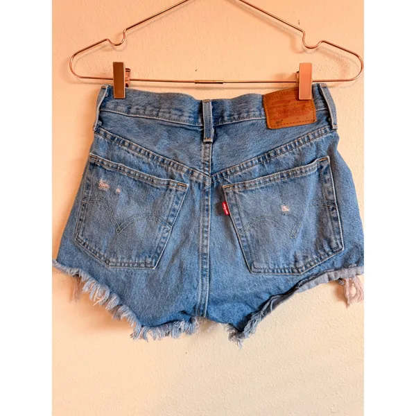 Levi's Denim Shorts Women 24 Blue 501 Original High Rise Distressed Cut Off - Image 5