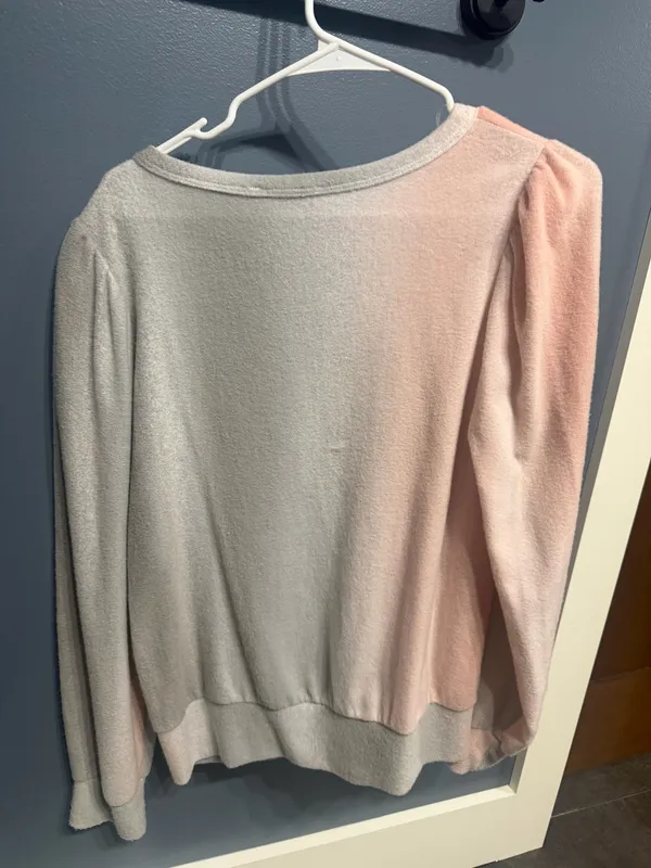 Women’s Sweater Gray Size L - Image 2