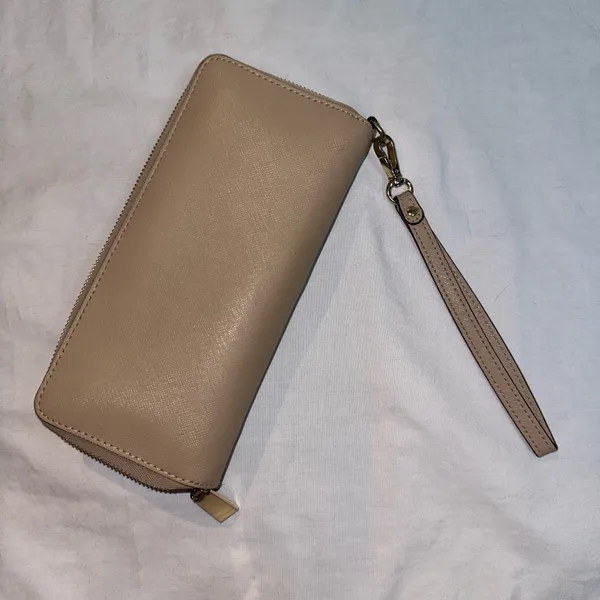 Michael Kors Wallet - Image 2