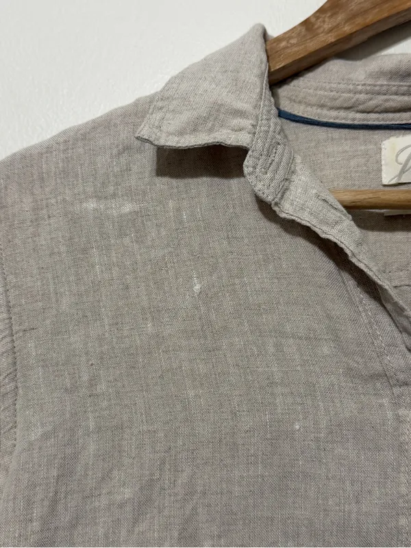 J. CREW Baird McNutt Irish Linen Button Shirt Khaki Coastal Beige Preppy Size 4 - Image 4