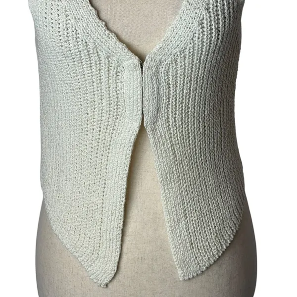 Urban‎ Outfitters Vest Women Medium Ivory Knit Demi Vest Top Streetwear Cropped - Image 5