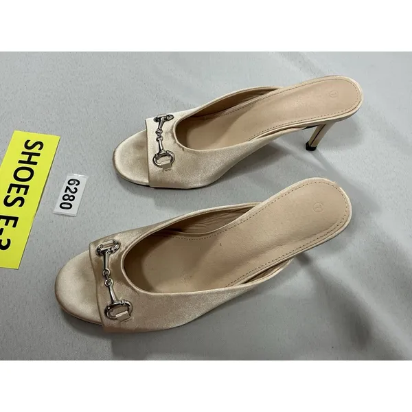 Womans Slipon Slide Sandals Size 7 Beige Cream Open Toe Stiletto - Image 2